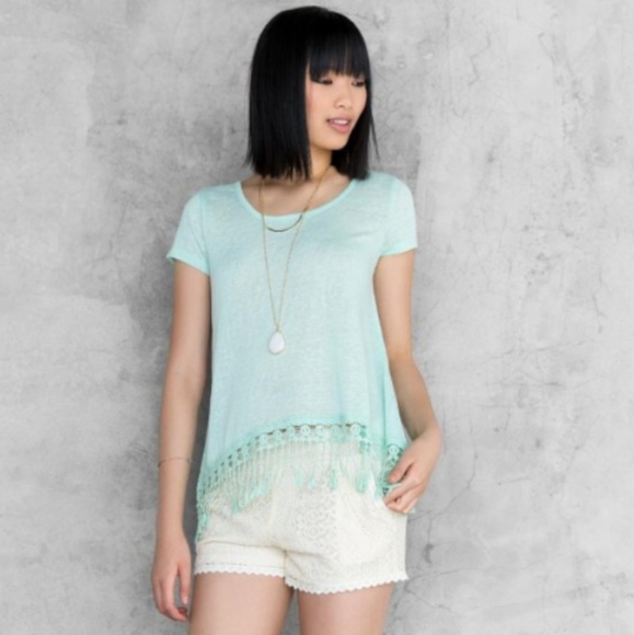 Alya Tops - NEW! Francesca's Alya Halawa Fringe Tee. Small
